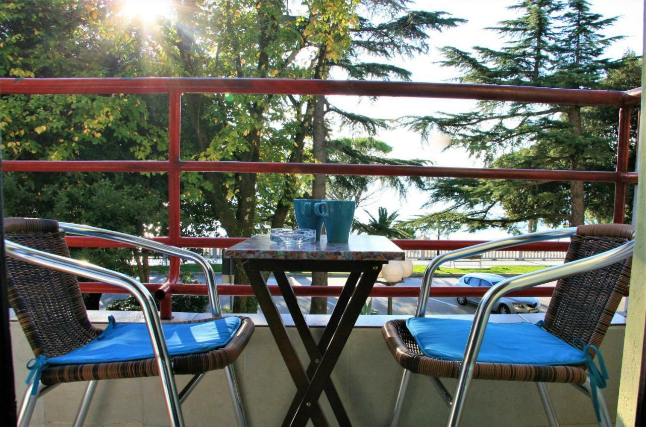 Crikvenica Right On The Beach Exterior photo